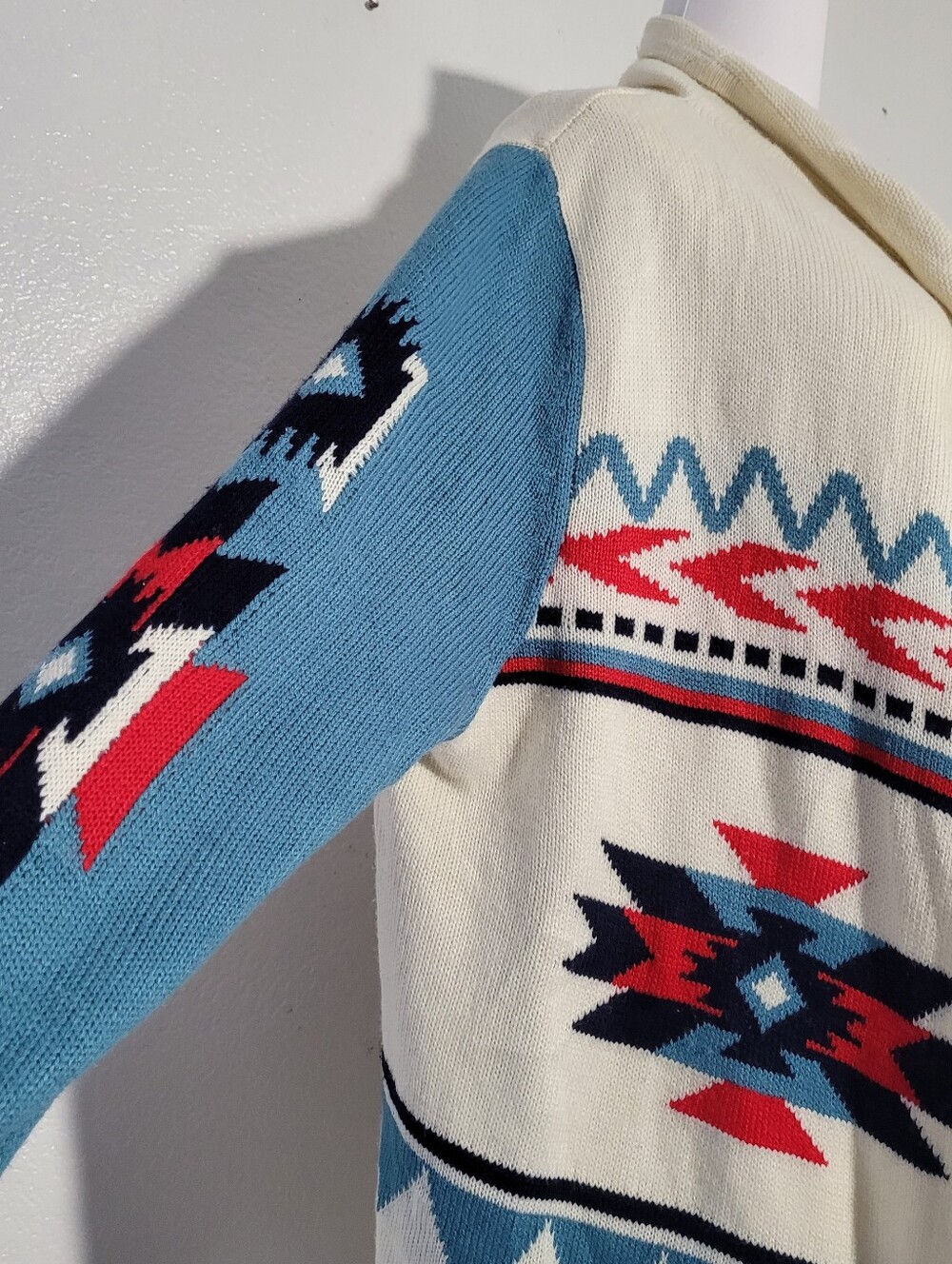 Wrangler Retro Open-Front Aztec Print Cardigan Sweater in Cream Teal Size Large - Picture 4 of 8